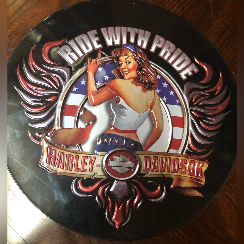 15inch Harley-Davidson Ride With Pride Wall Art - Picture 4 of 11